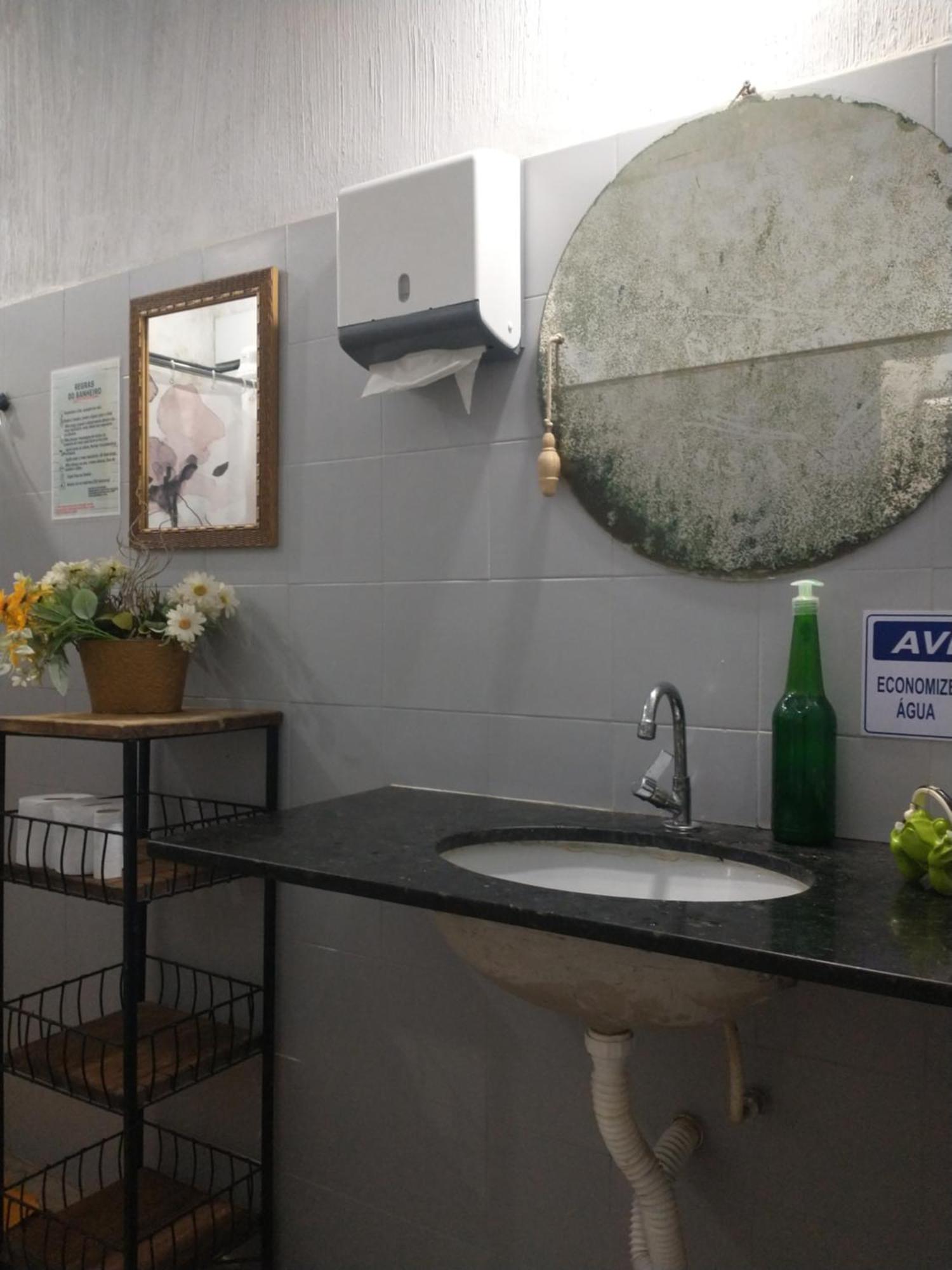Guanaani Hostel Vitoria Ngoại thất bức ảnh