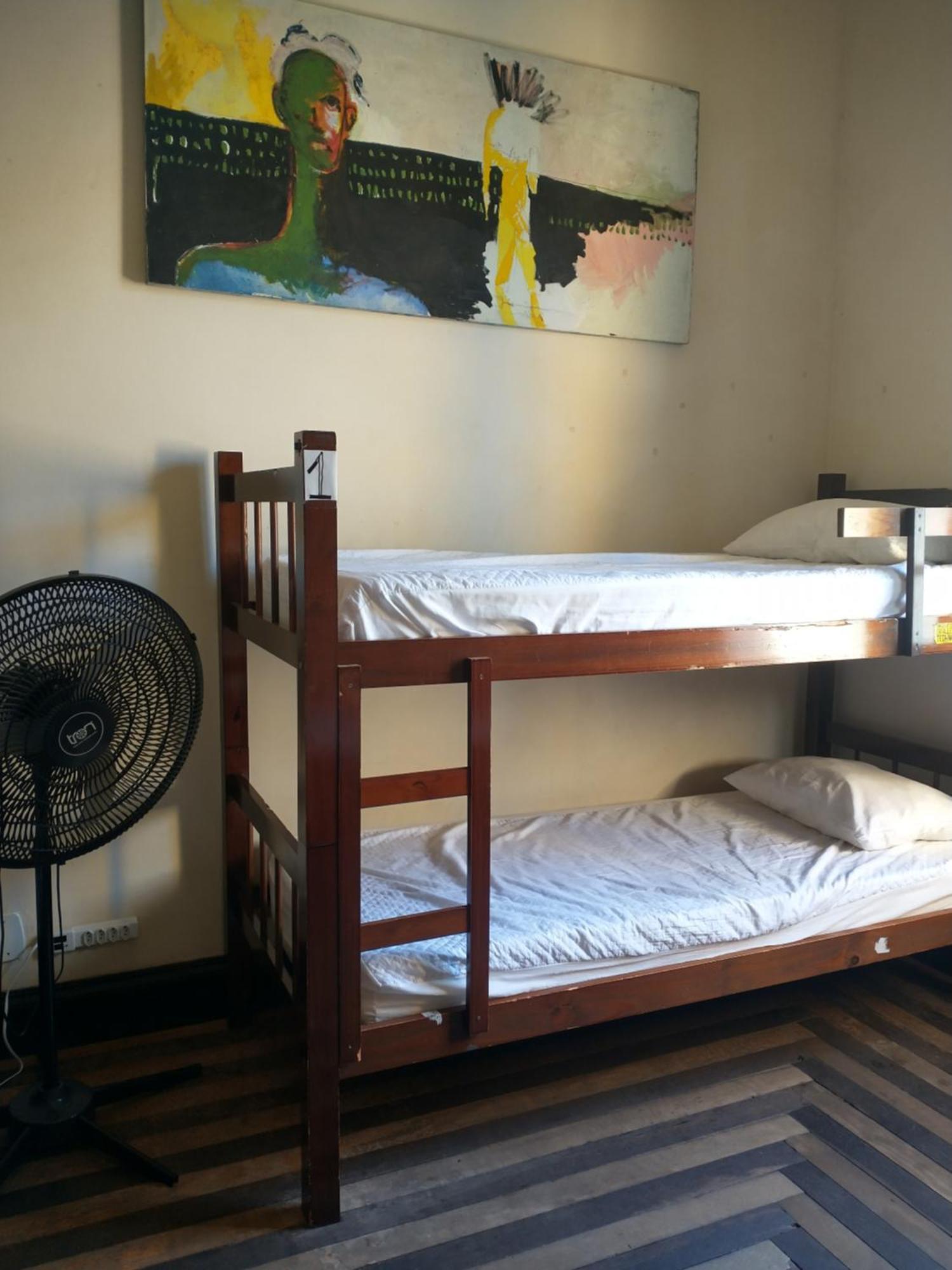 Guanaani Hostel Vitoria Ngoại thất bức ảnh