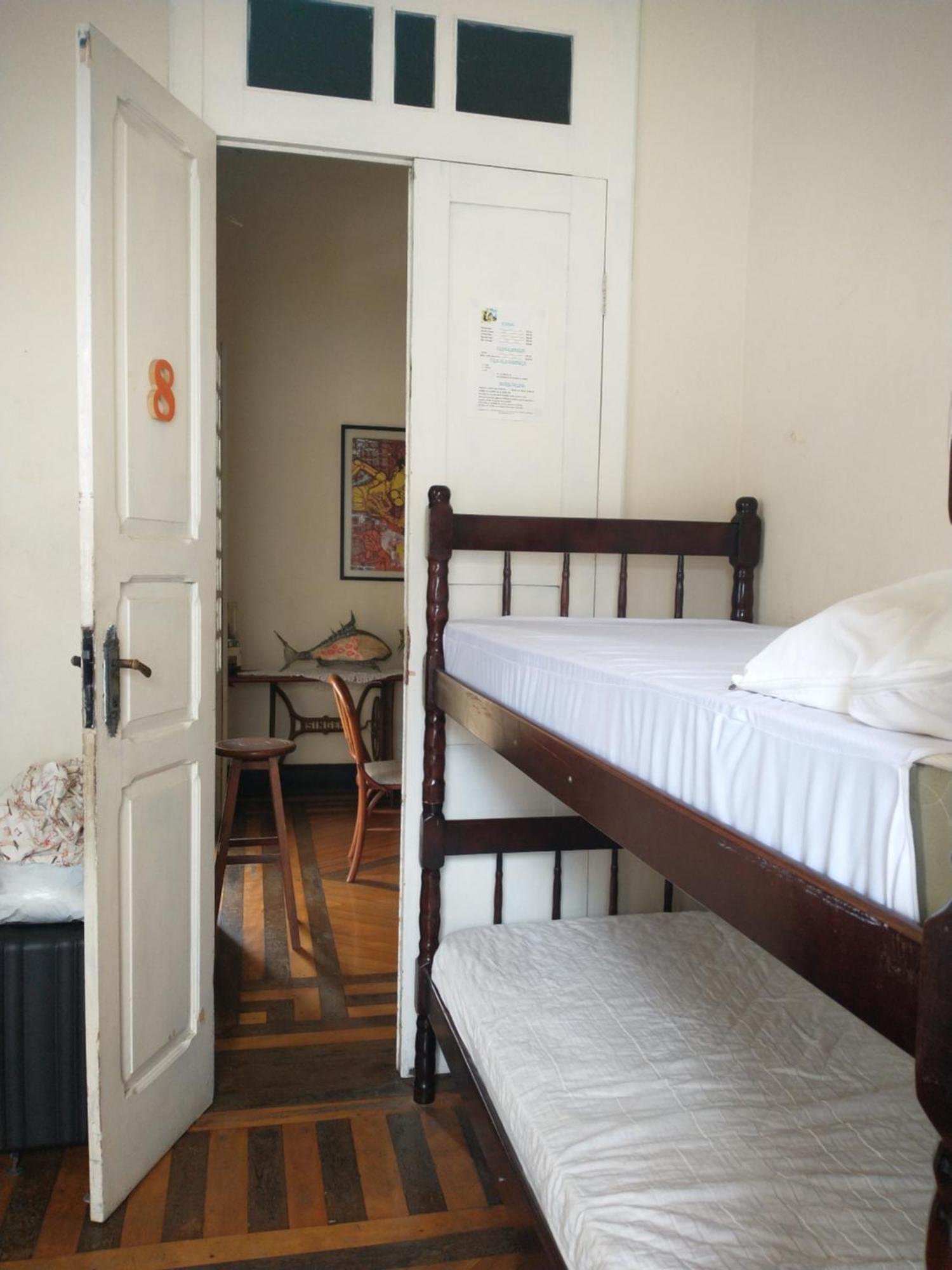 Guanaani Hostel Vitoria Ngoại thất bức ảnh