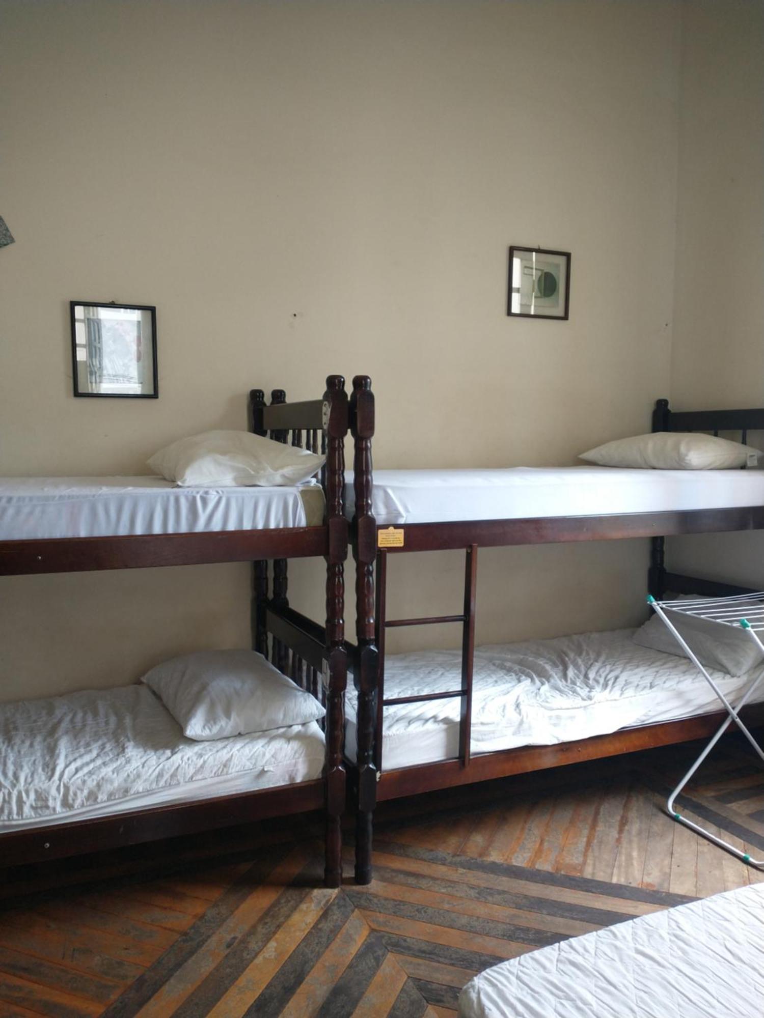 Guanaani Hostel Vitoria Ngoại thất bức ảnh