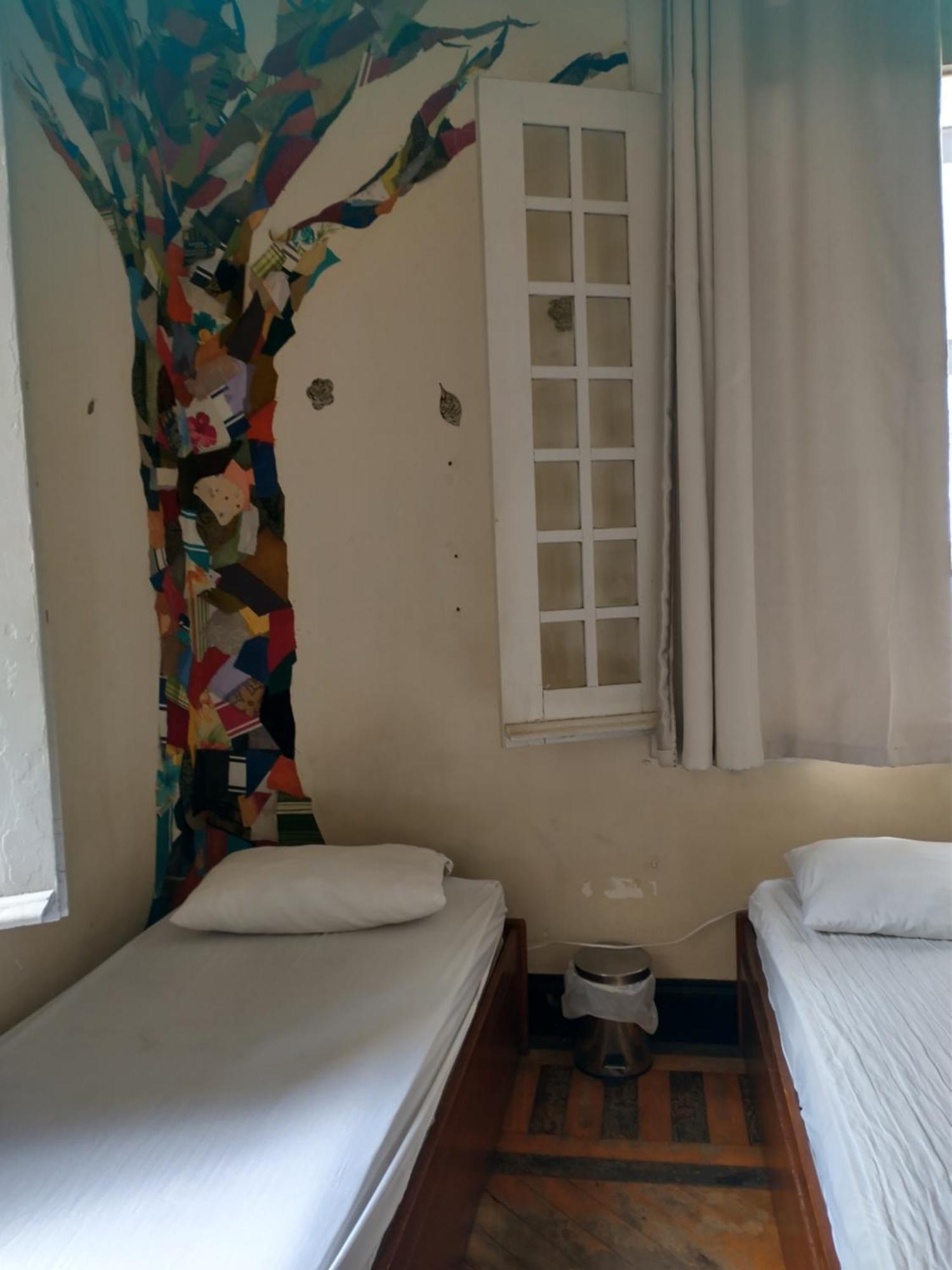 Guanaani Hostel Vitoria Ngoại thất bức ảnh