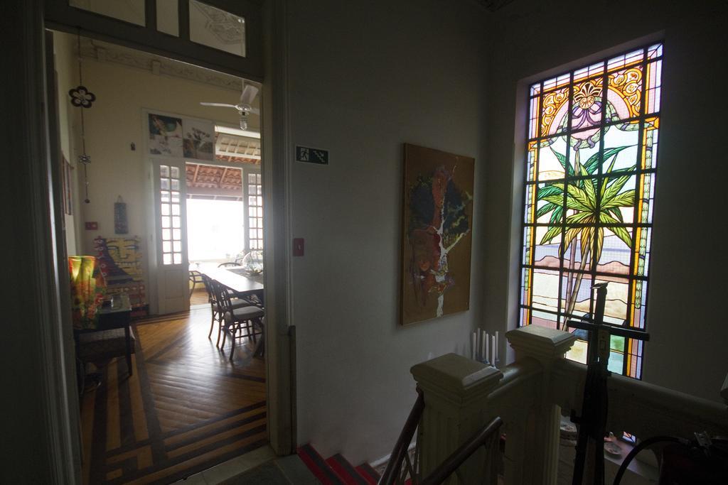 Guanaani Hostel Vitoria Ngoại thất bức ảnh
